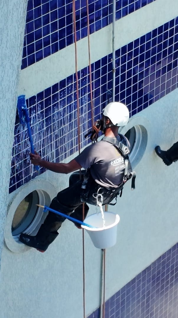 Limpeza em altura Itajaí SC